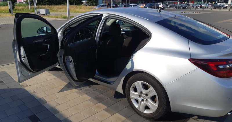 Opel Insignia cena 43000 przebieg: 149600, rok produkcji 2016 z Knurów małe 191